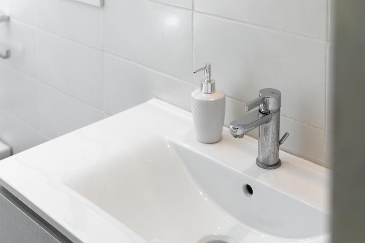 1 Bedroom Apartment With Cosy Backyard Close To Valletta Il-Furjana Exteriör bild